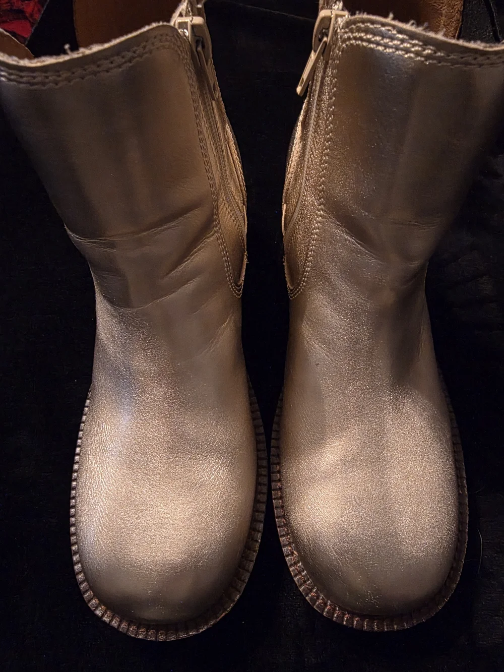 Oasis Society Gold Platform Boots